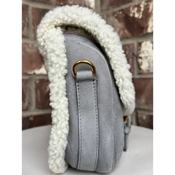 Christian Dior Bobby Flap Bag Shearling and Suede Medium 69901 - Picture 4 of 15